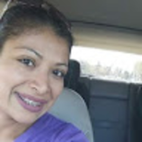 Meet your Posher, Wendy - Picture 1 of 1